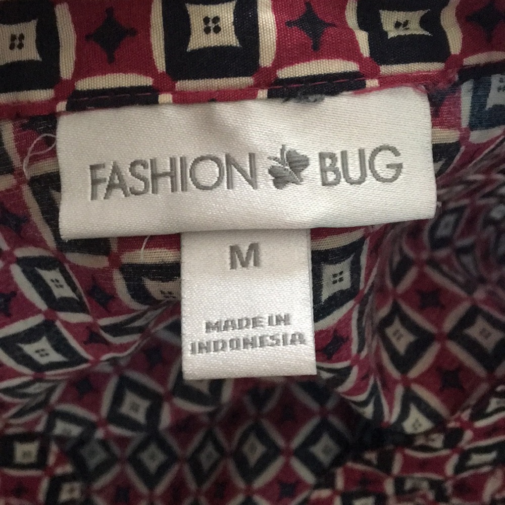 Pink and Black Fashion Bug Blouse - Picture 4 of 4